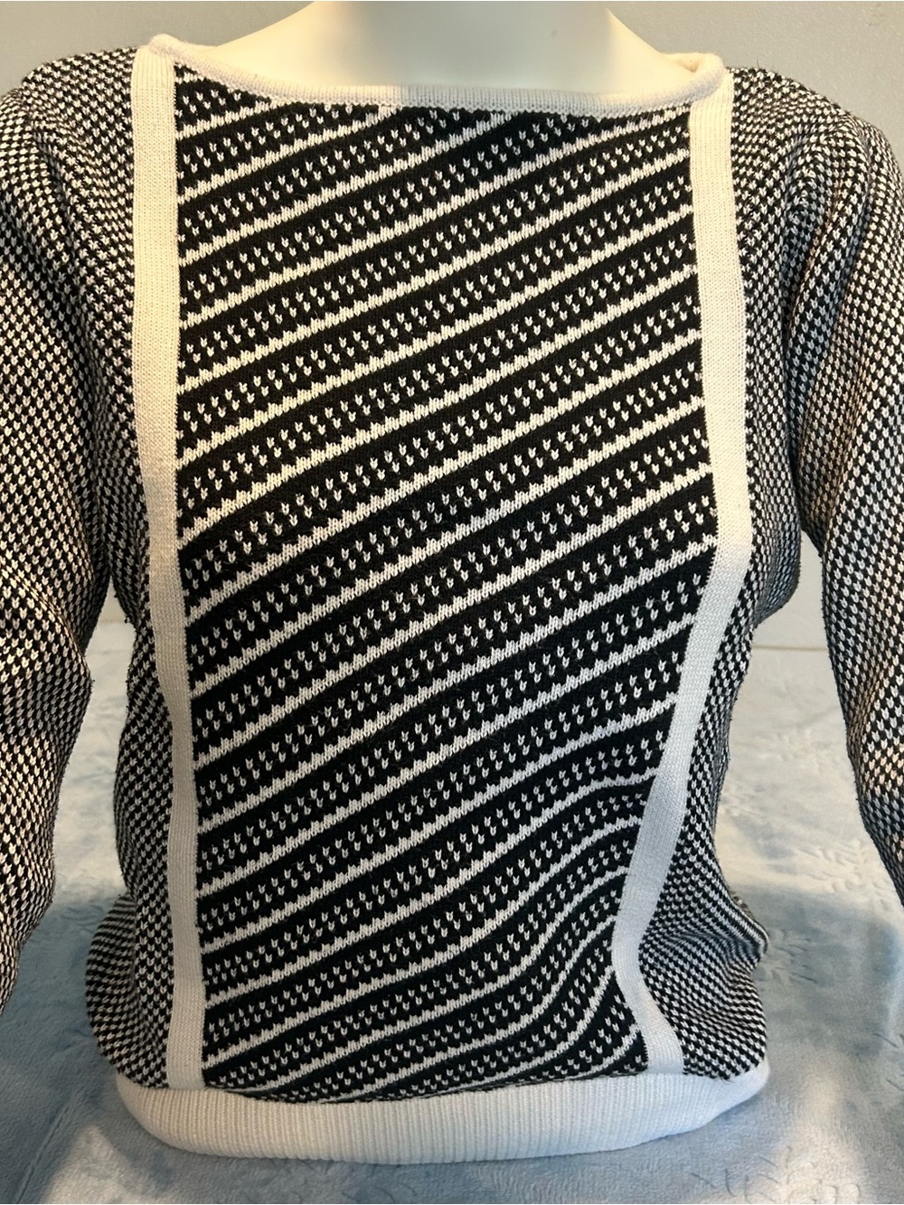 The Limited Black White Asymmetrical Geometric Knit Boatneck Sweater M